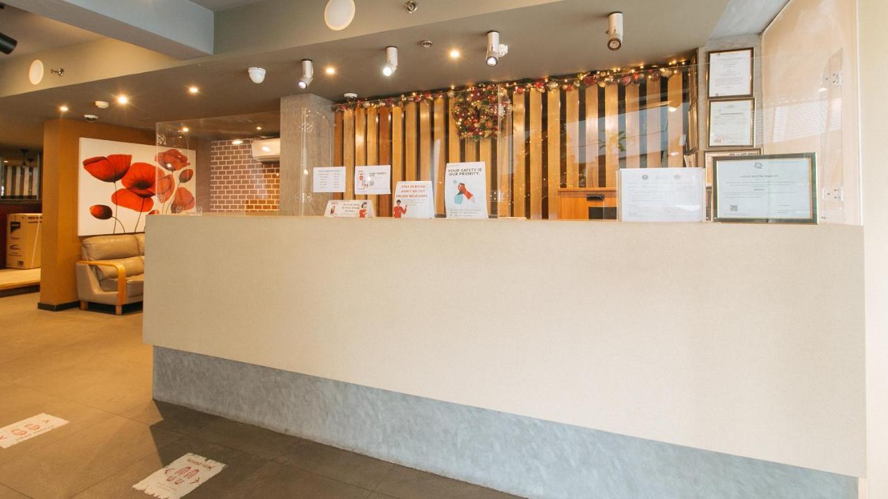 Guijo Suites Makati Makati City Exteriör bild