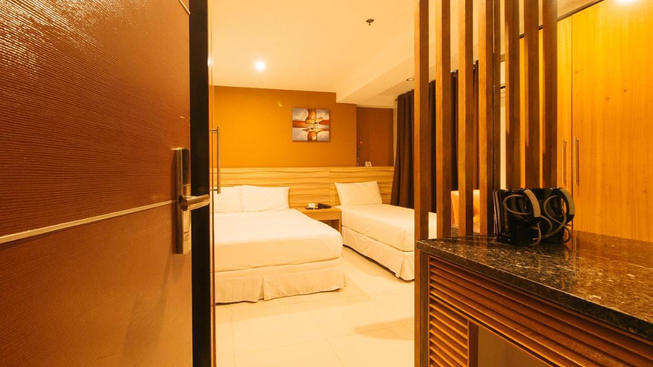 Guijo Suites Makati Makati City Exteriör bild