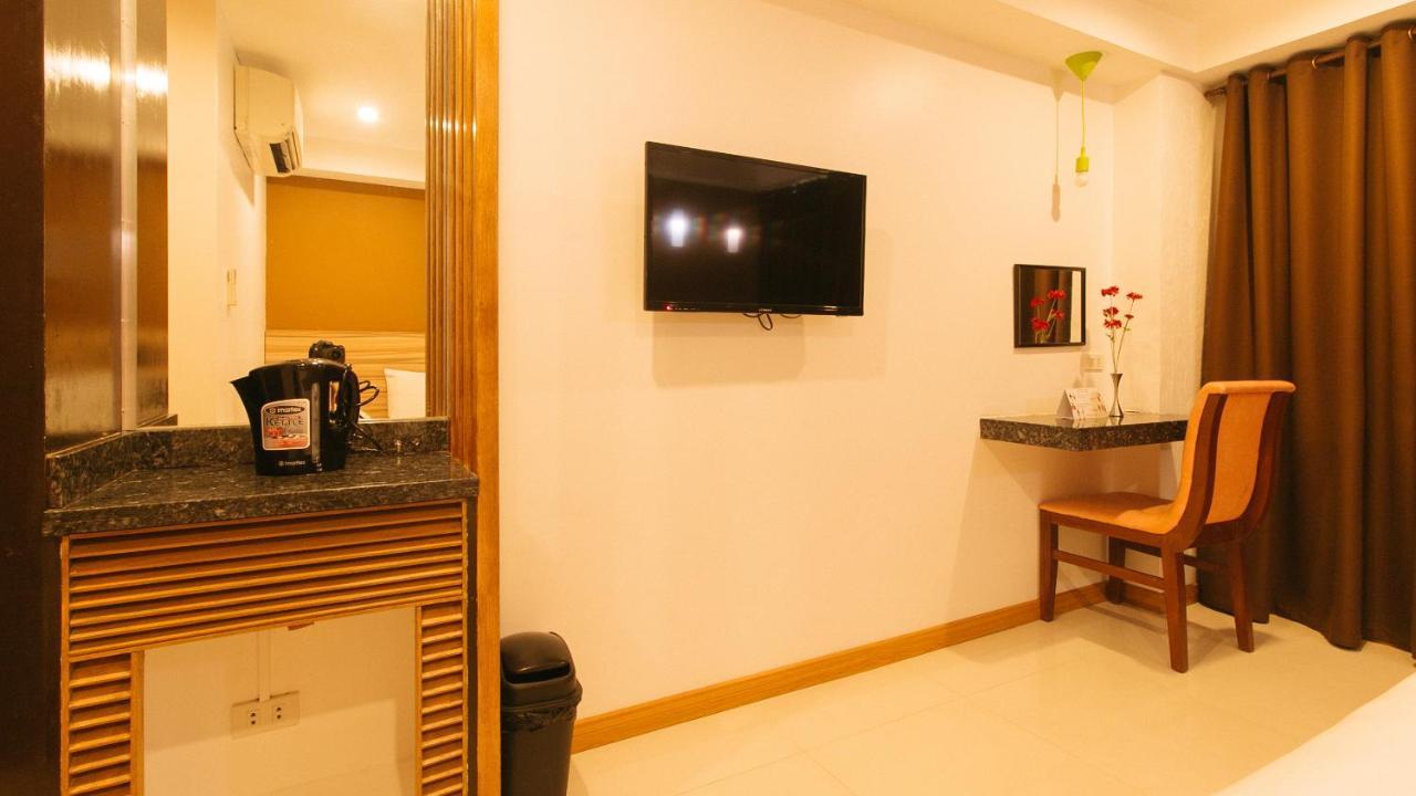 Guijo Suites Makati Makati City Exteriör bild