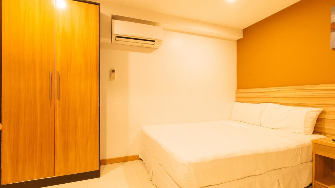 Guijo Suites Makati Makati City Exteriör bild