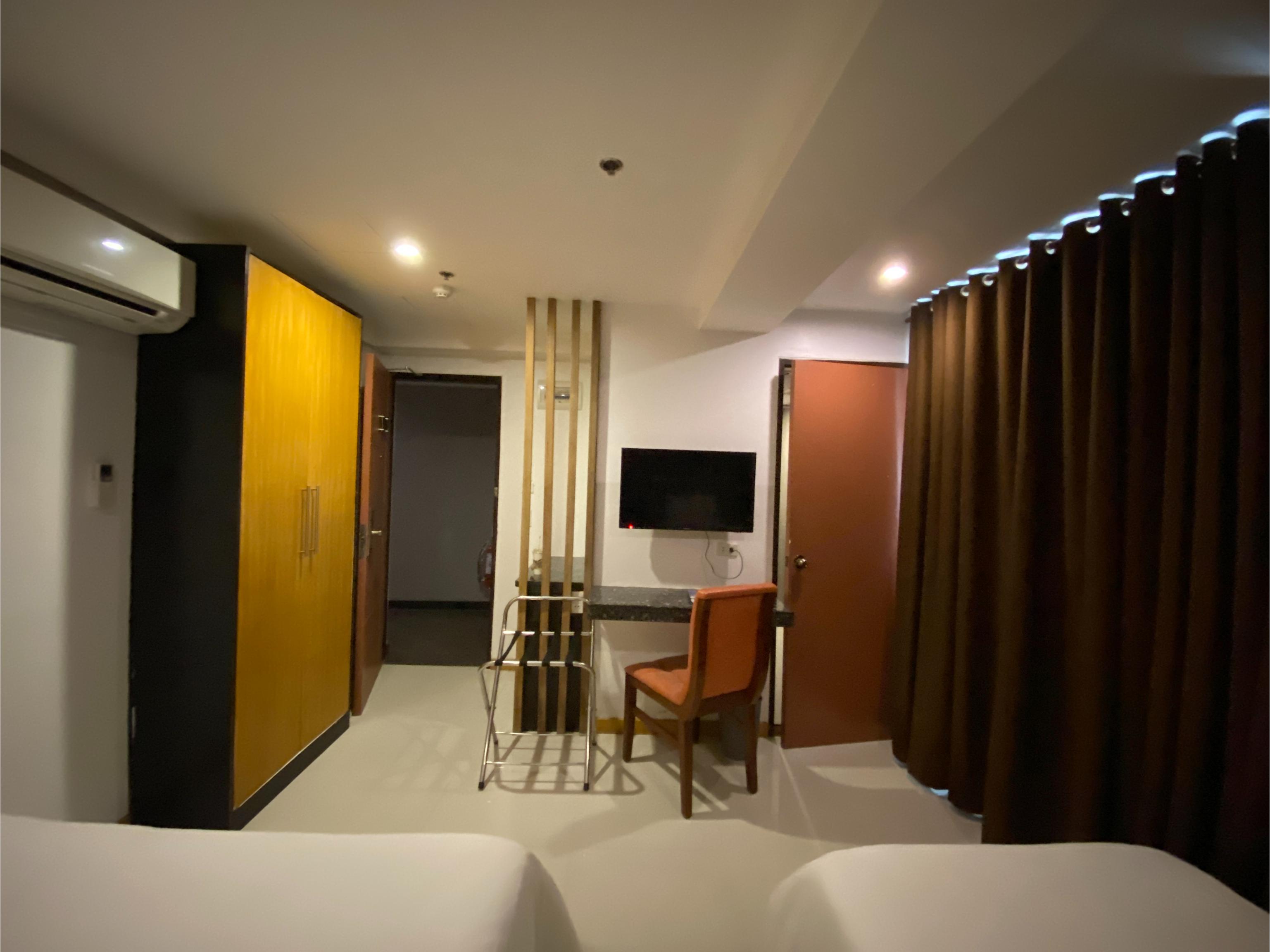 Guijo Suites Makati Makati City Exteriör bild