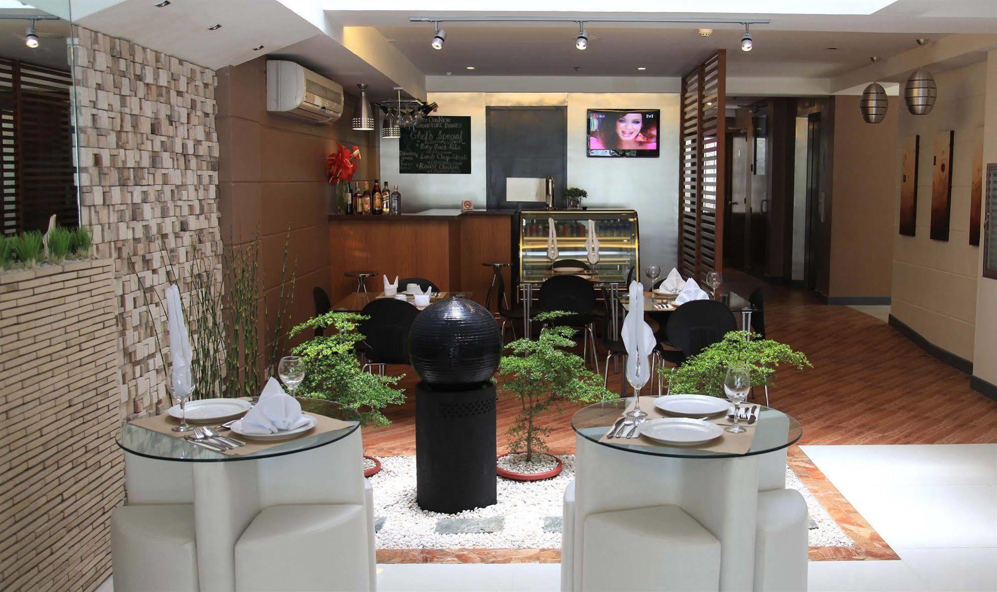 Guijo Suites Makati Makati City Exteriör bild